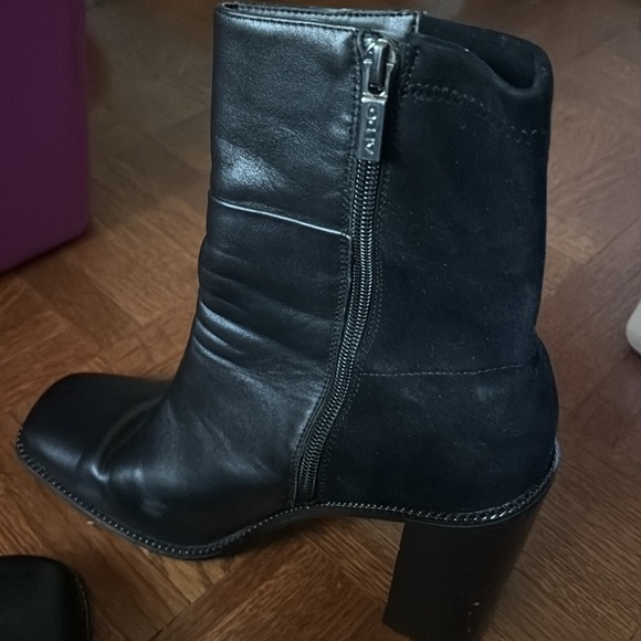 Aldo black patent Leather and Suede Boots size 9 - Picture 5 of 8